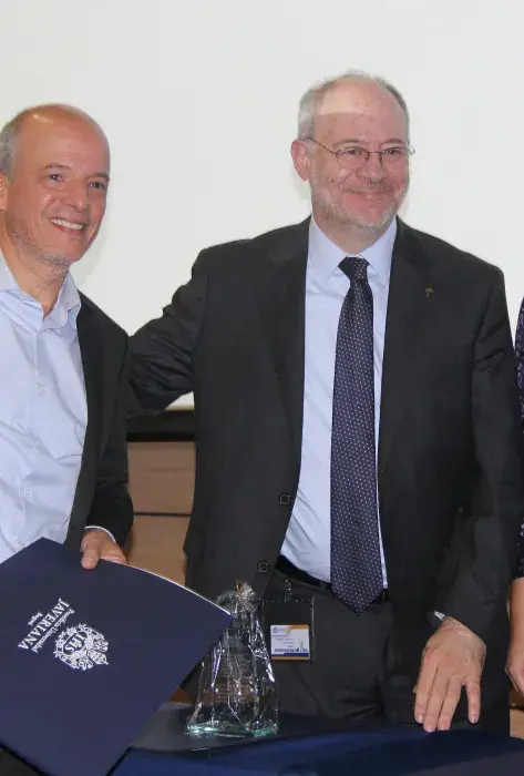 Premio bienal